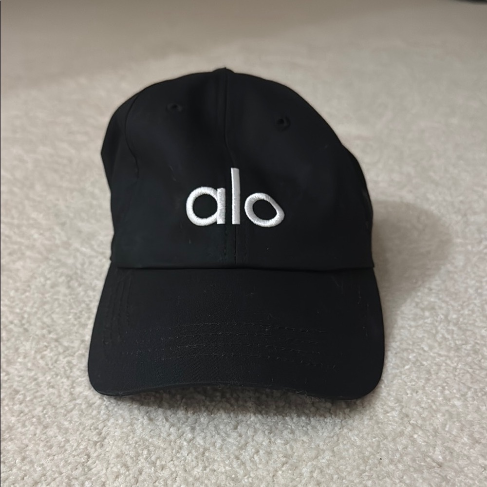 Alo Yoga Off-Duty Cap